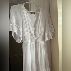 White boho boutique dress size M
